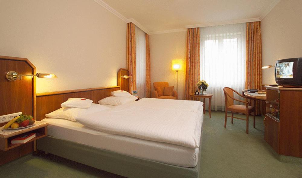 Hotel Haus Am Park Bad Homburg vor der Hoehe Phòng bức ảnh